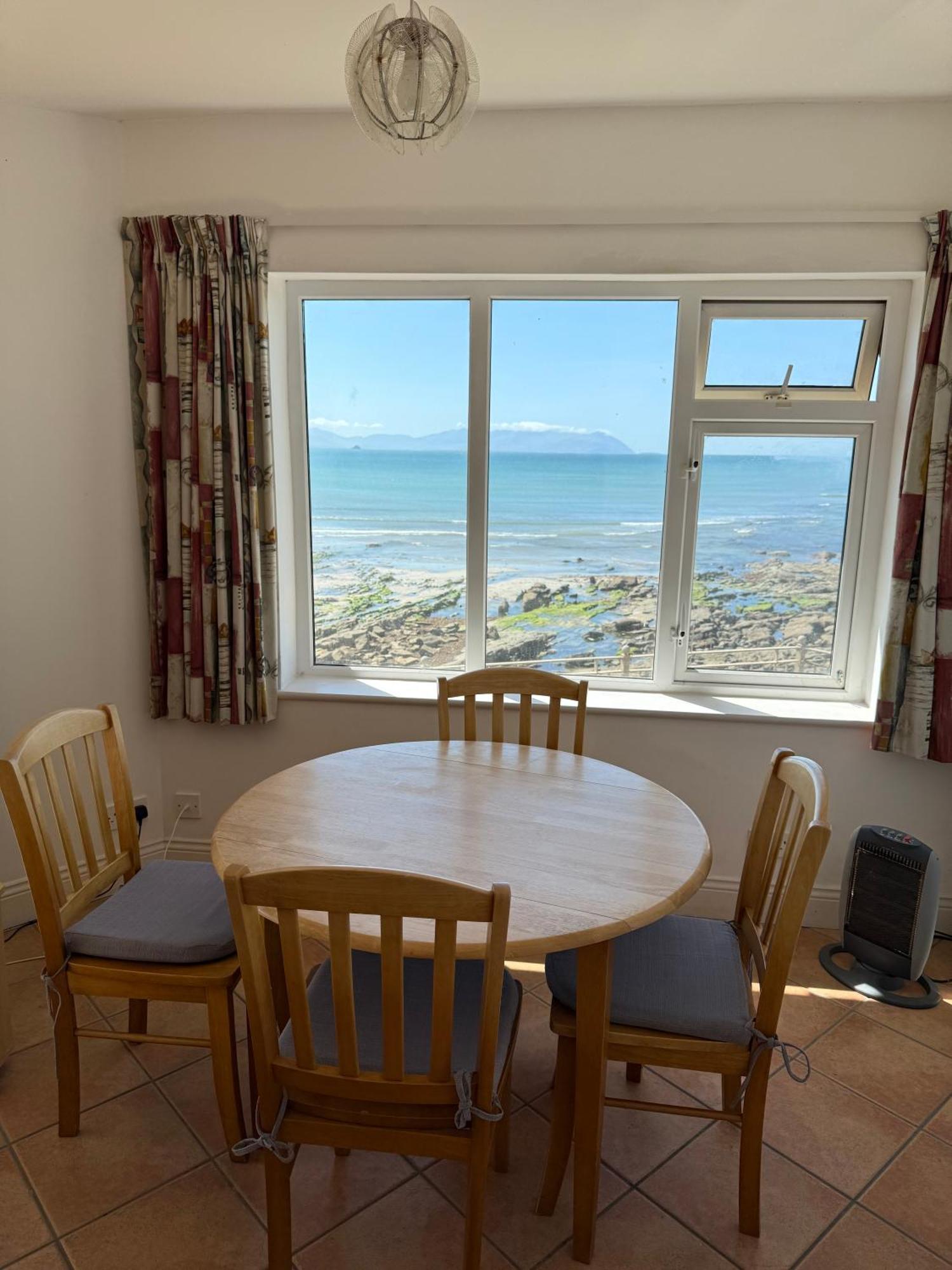 Oneills Apartments Ballyheigue Esterno foto